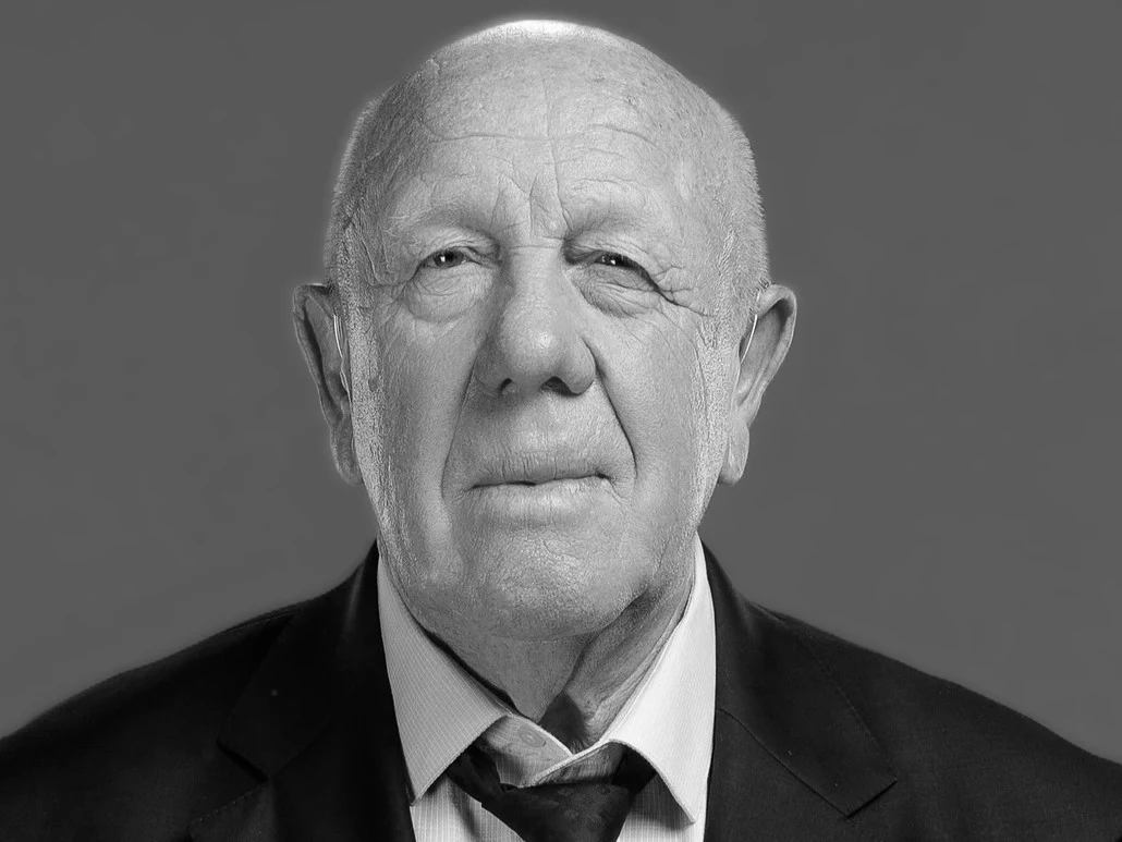 Умер хоккеист, тренер Щукин Леонид